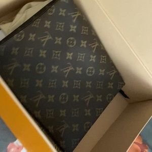 Louis Vuitton pouch